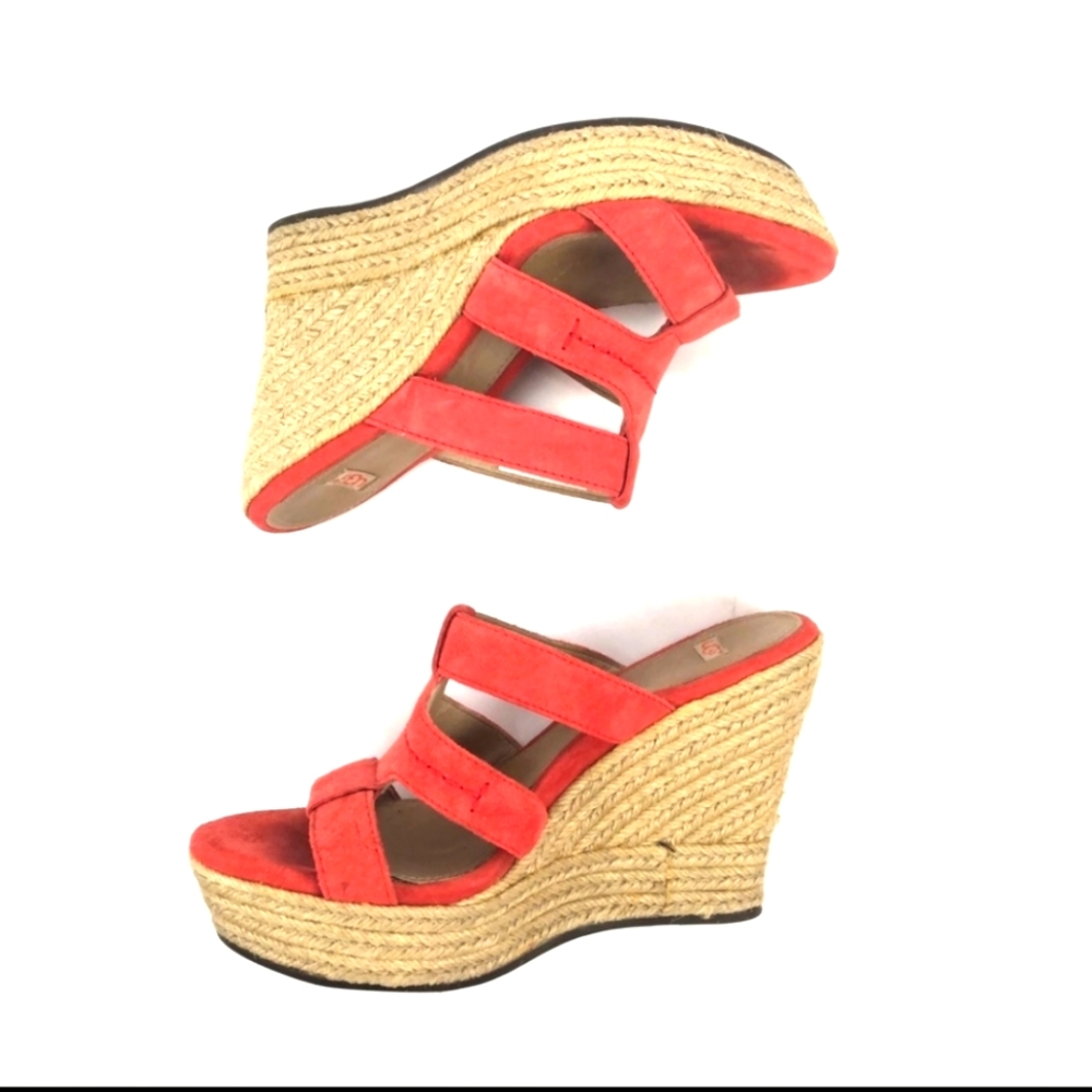 Ugg Wedge Sandals Tawnie color/Size 10